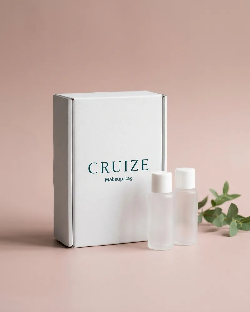 Illustrative pack for Beauty Kit Large Make Up Pouch, with a CRUIZE label. Not the real product or its packaging.
